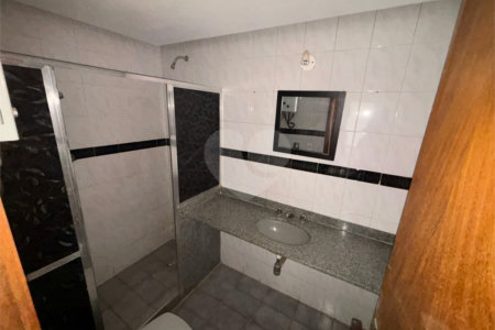 Apartamento à venda com 4 quartos, sendo 1 suíte,  em Tijuca, Rio de Janeiro, RJ