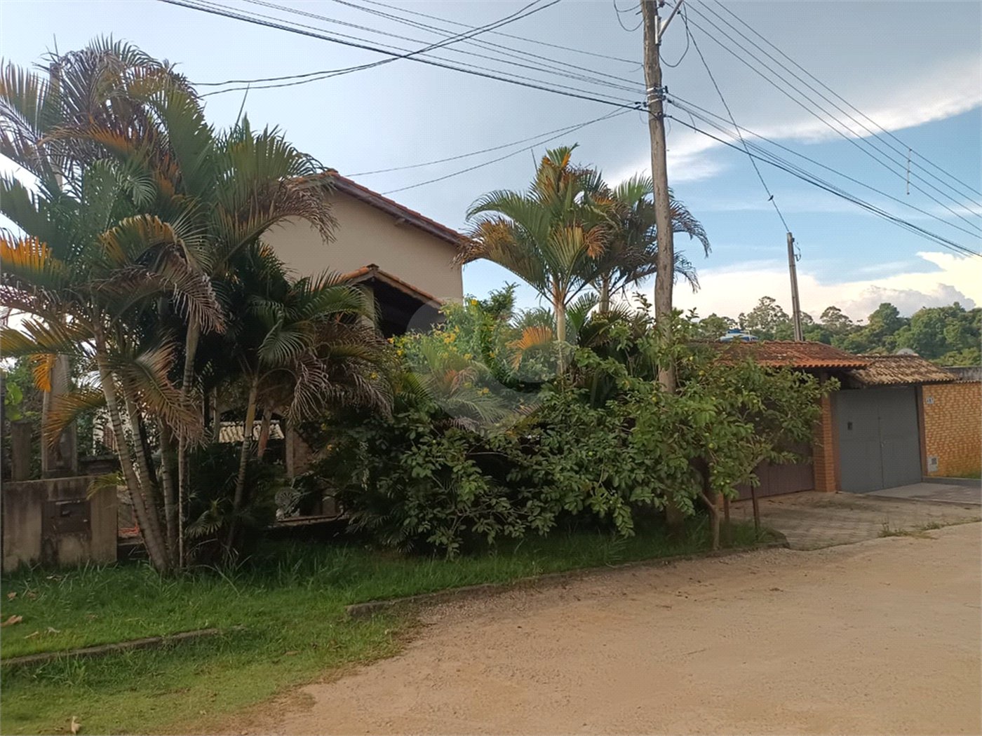 Casa à venda com 4 quartos, sendo 1 suíte, em Santa Inês, Mairiporã, SP