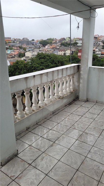 Sobrado à venda com 2 quartos em Cidade Líder, São Paulo, SP