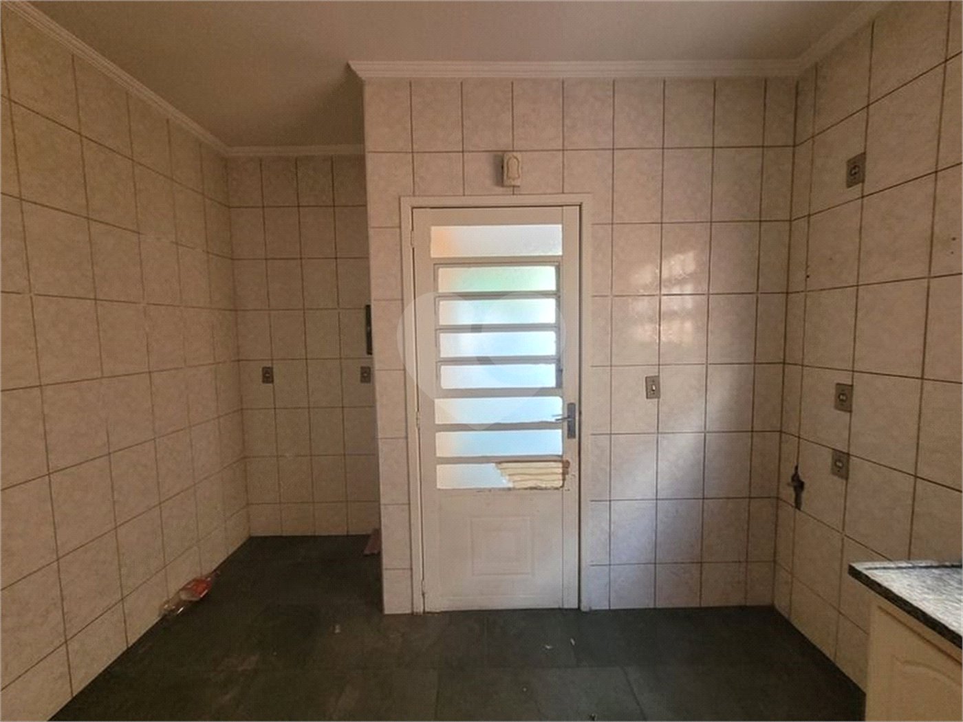 Casa à venda com 3 quartos, sendo 1 suíte, em Vila Vitório Mazzei, São Paulo, SP