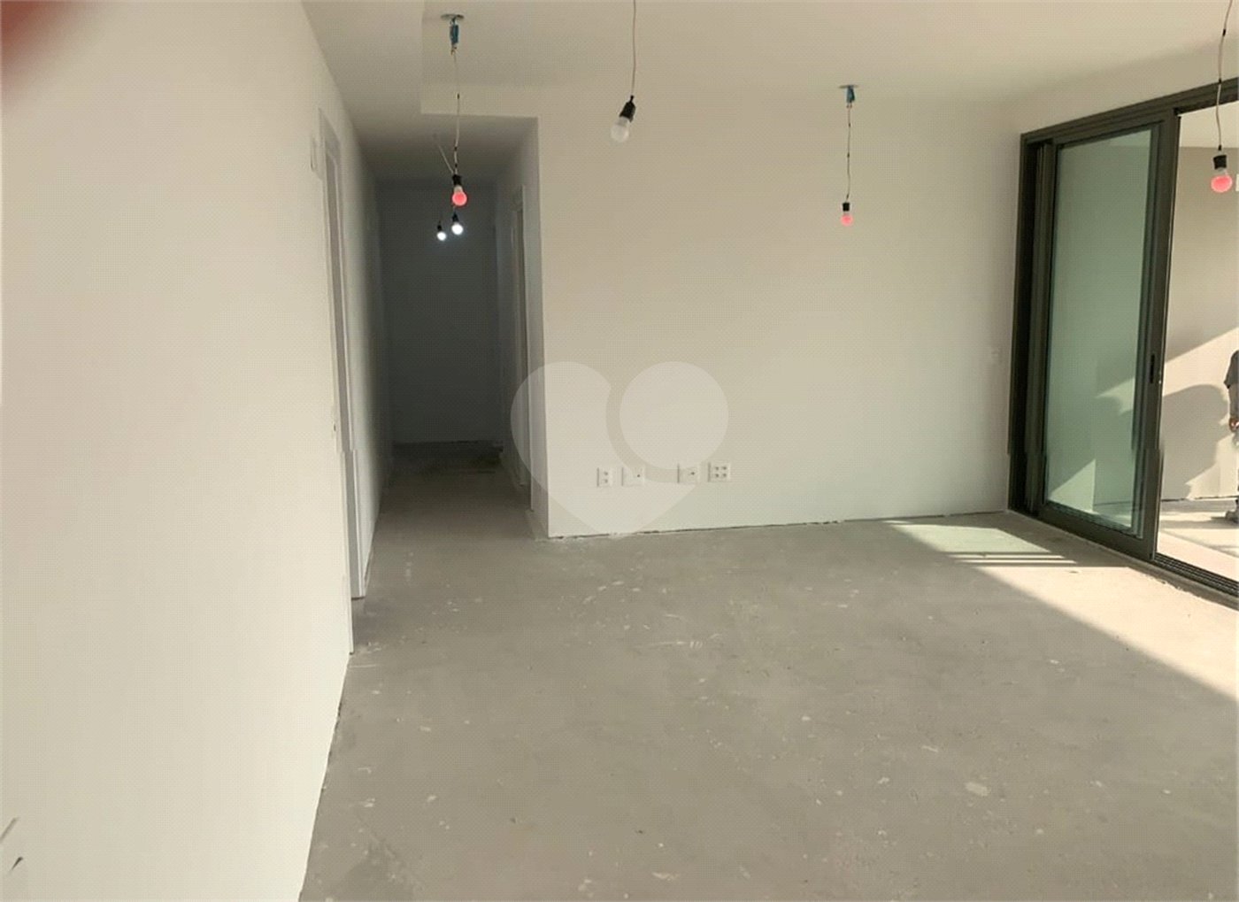 Apartamento à venda com 4 quartos, sendo 2 suítes, em Brooklin Paulista, São Paulo, SP