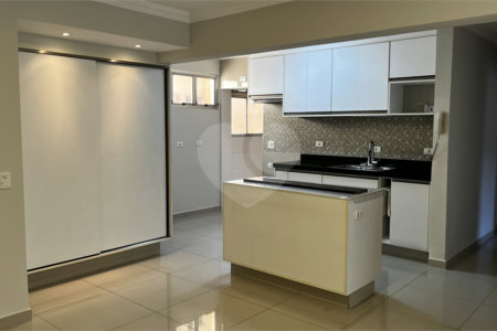 Apartamento à venda com 3 quartos em Vila Pompéia, São Paulo, SP