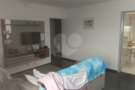 Apartamento à venda com 3 quartos, sendo 1 suíte, em Tatuapé, São Paulo, SP