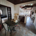 Casa à venda com 4 quartos, sendo 1 suíte, em Indaiá, Caraguatatuba, SP