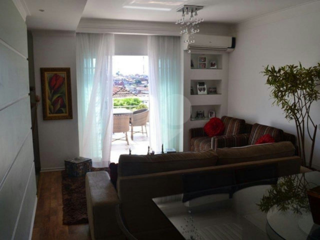 Sobrado à venda com 3 quartos, sendo 1 suíte,  em Tremembé, São Paulo, SP