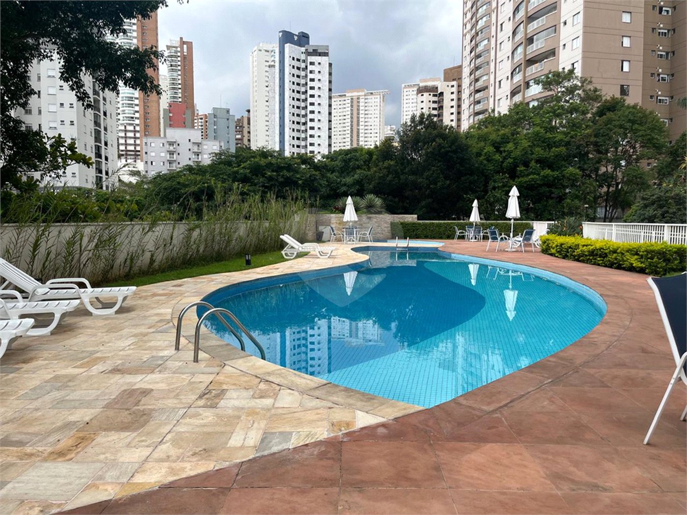 Apartamento à venda com 3 suítes em Vila Andrade, São Paulo, SP