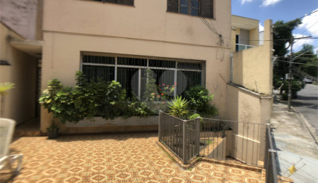 Sobrado à venda com 3 quartos em Santana, São Paulo, SP
