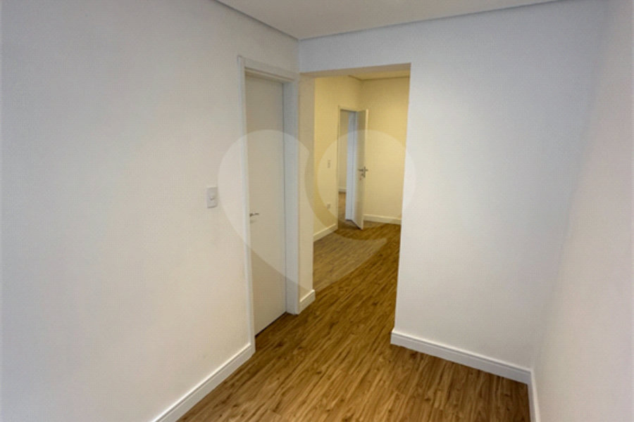 Casa Térrea à venda com 3 suítes em Bela Vista, São Paulo, SP