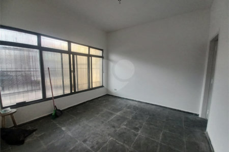 Sobrado à venda com 4 quartos em Vila Maria Alta, São Paulo, SP