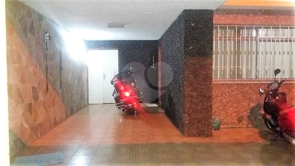 Casa Térrea à venda com 4 quartos, sendo 2 suítes, em Parque Edu Chaves, São Paulo, SP