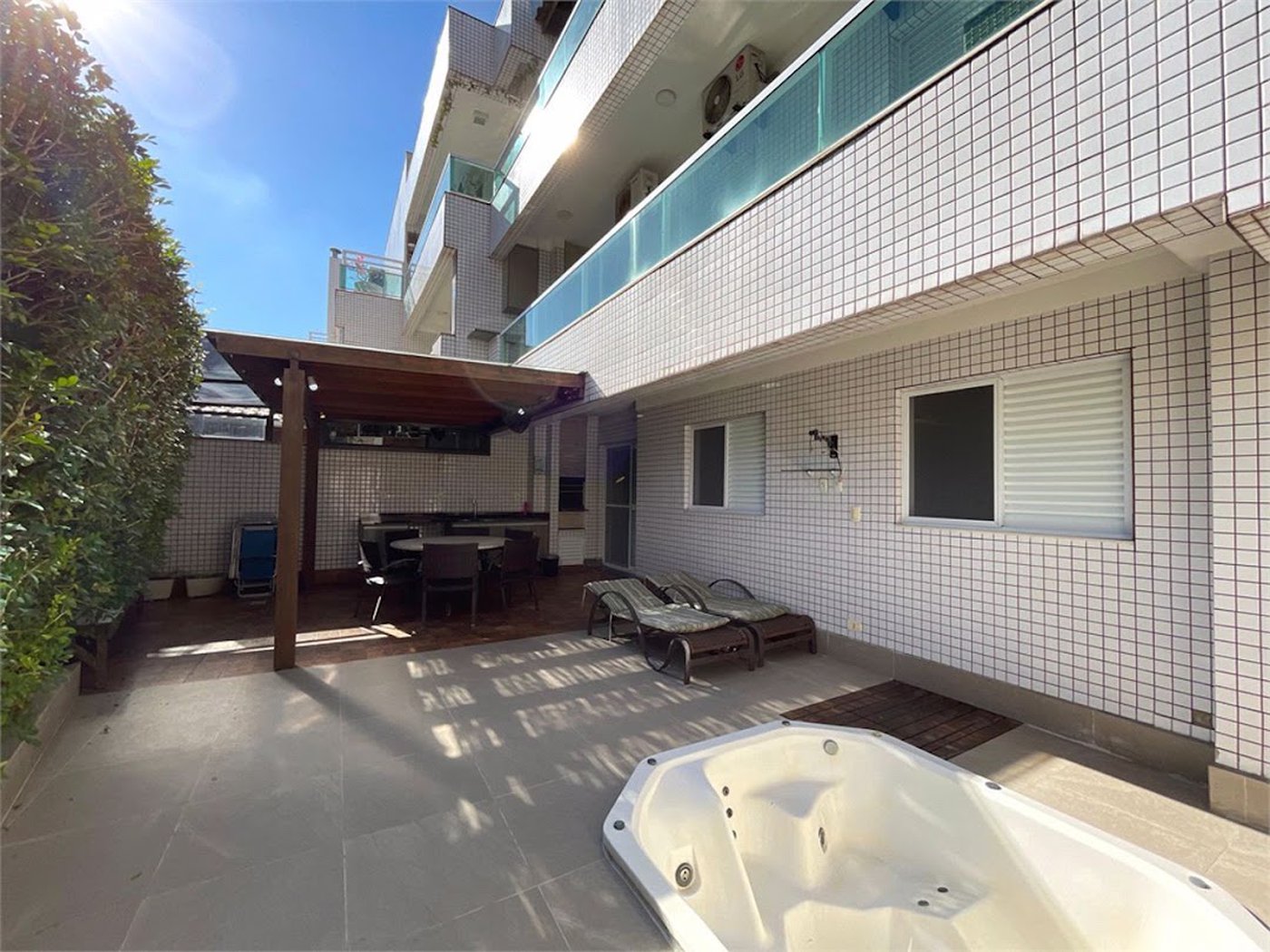 Apartamento com 2 dormitórios, 80 m² - venda por R$ 1.400.000,00 ou aluguel por R$ 7.300,00 - Jardim Las Palmas - Guarujá/SP