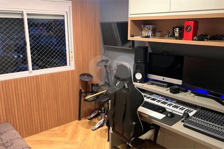 Apartamento à venda com 4 quartos, sendo 1 suíte, em Jardim Vazani, São Paulo, SP