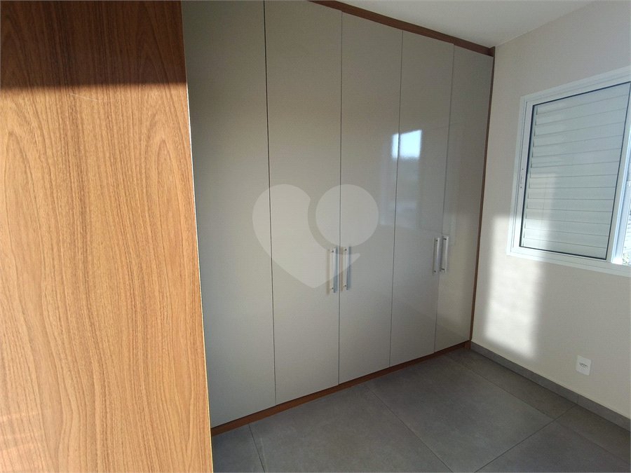 Apartamento à venda com 2 quartos, sendo 1 suíte, em Chácaras Manão, Mairinque, SP