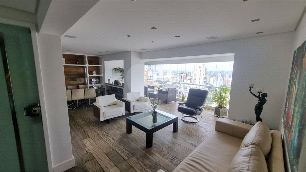 Apartamento para alugar com 3 suítes em Paraíso, São Paulo, SP