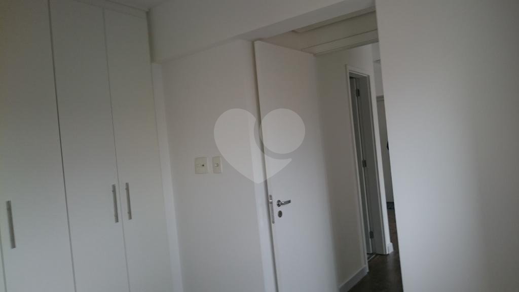 Apartamento à venda com 2 quartos, sendo 1 suíte,  em Liberdade, São Paulo, SP