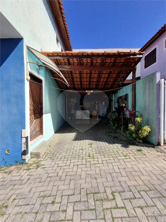 Sobrado à venda com 2 quartos em Jardim do Papai, Guarulhos, SP