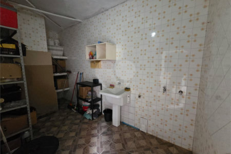 Sobrado à venda ou para alugar com 6 quartos, sendo 2 suítes, em Santana, São Paulo, SP
