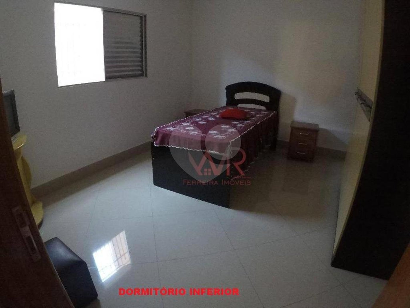 Sobrado à venda com 4 quartos em Artur Alvim, São Paulo, SP