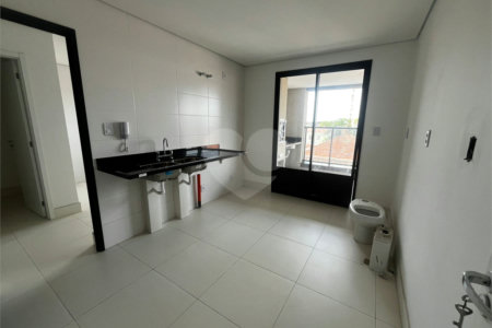Apartamento à venda com 3 suítes no Centro, Itapetininga, SP