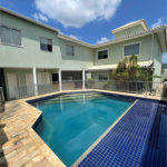 Casa à venda com 5 quartos, sendo 1 suíte, no condomínio Residencial Green Ville, Rio de Janeiro - RJ