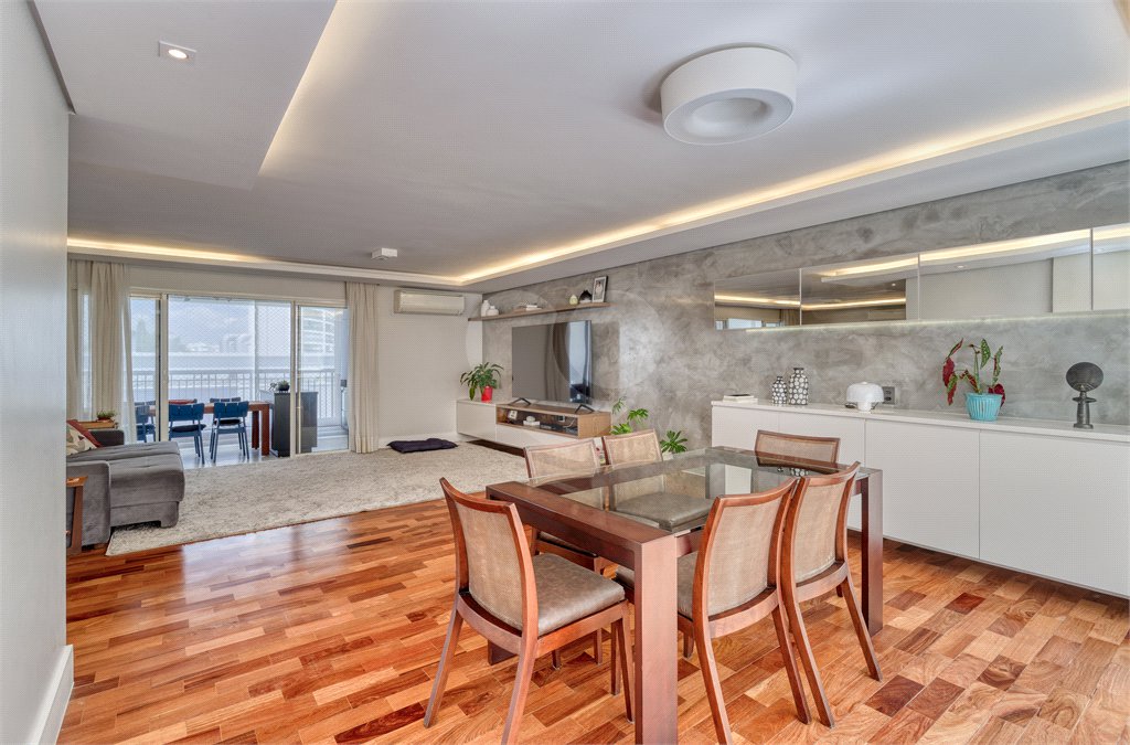 Apartamento à venda com 4 suítes em Alto da Boa Vista, São Paulo, SP