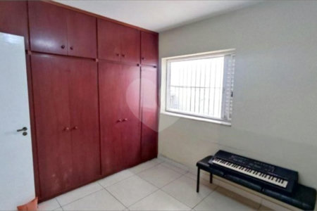 Casa à venda ou para alugar com 4 quartos, sendo 1 suíte, em Jardim Messina, Jundiaí, SP