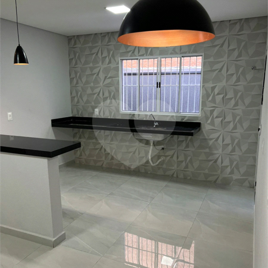 Casa à venda com 3 quartos, sendo 1 suíte, em Loteamento Serra dos Cristais, Várzea Paulista, SP
