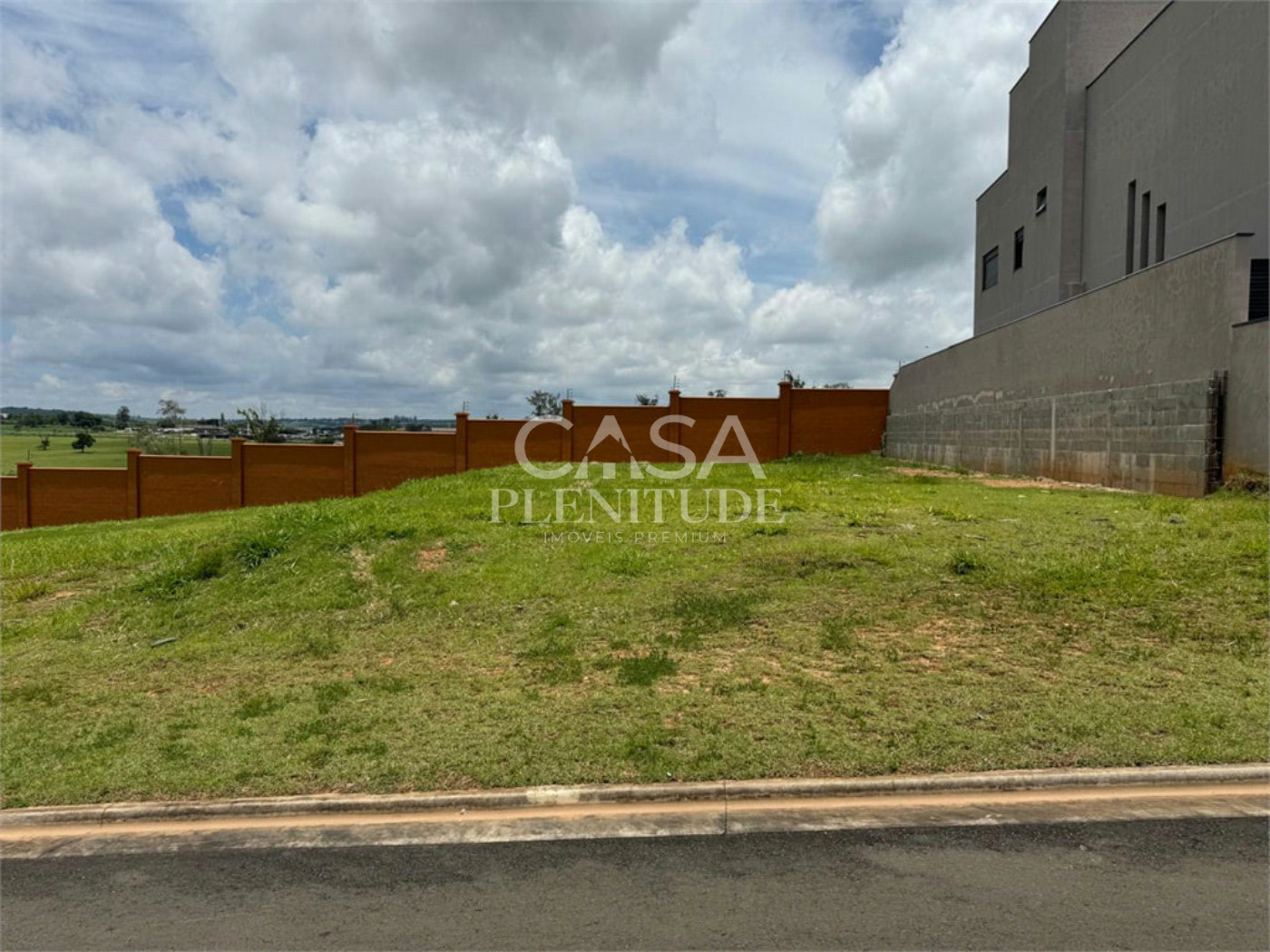 Terreno em condomínio à venda em Alphaville Nova Esplanada, Votorantim, SP