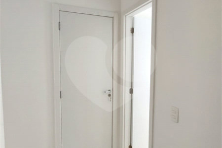 Apartamento à venda com 2 quartos, sendo 1 suíte,  no Centro, Araraquara, SP