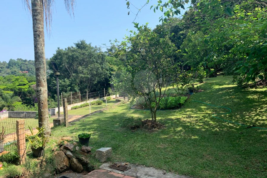 Casa Térrea à venda com 4 quartos, sendo 1 suíte, em Serra da Cantareira, Mairiporã, SP