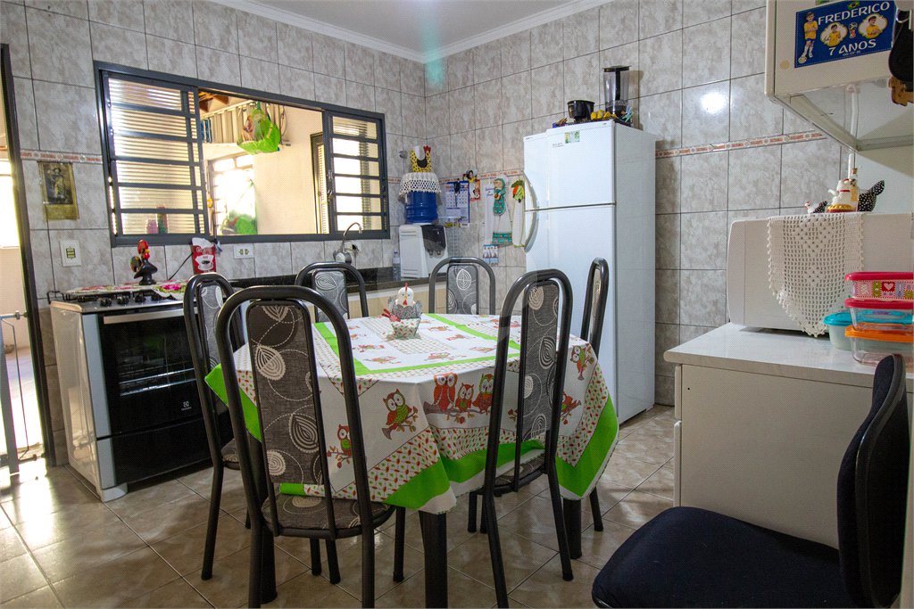 Casa à venda com 2 quartos em Jardim Brasil, São Roque, SP