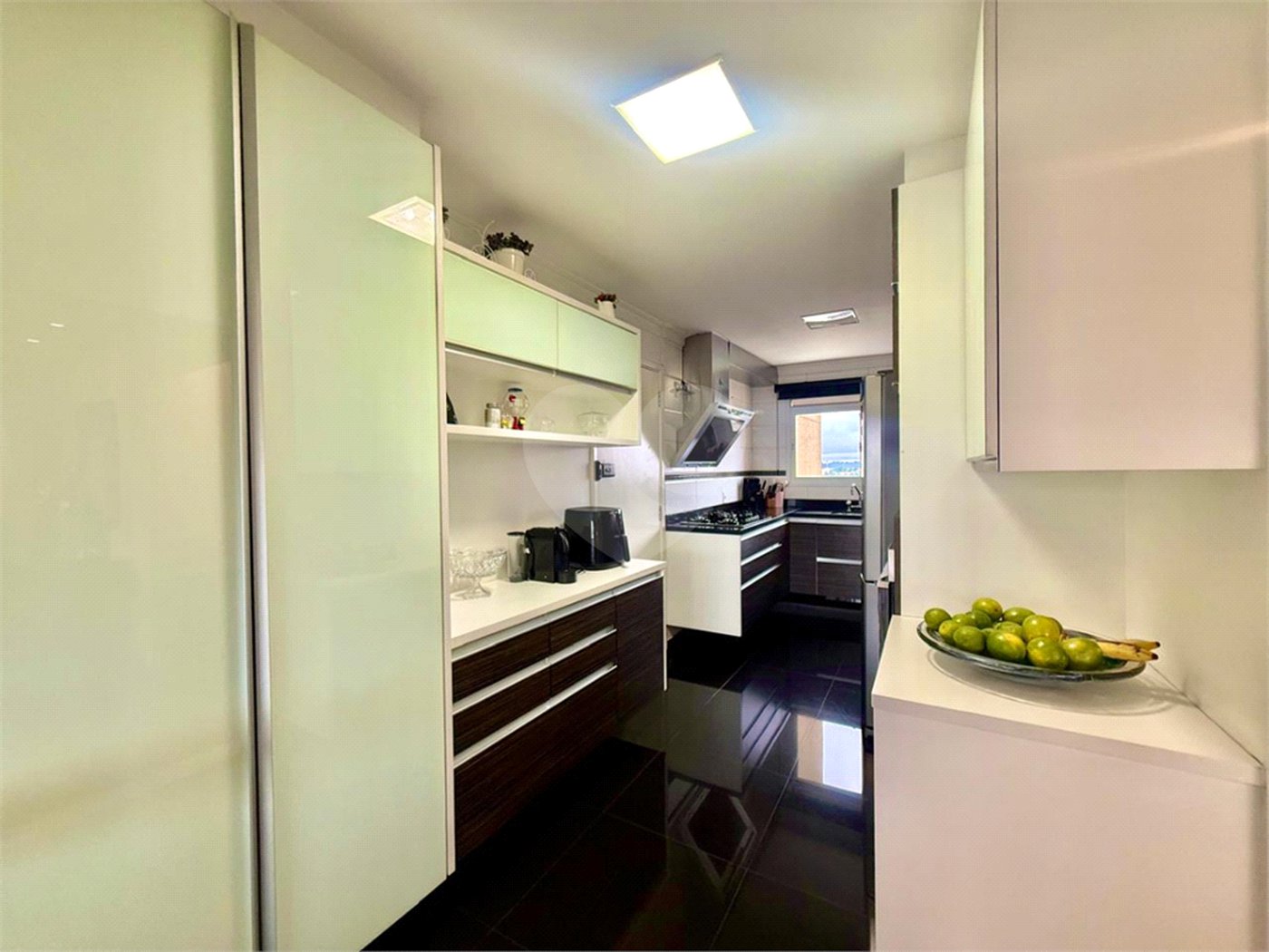 Apartamento à venda com 3 suítes em Campo Grande, São Paulo, SP