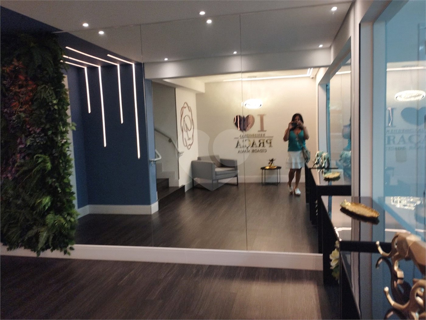 Apartamento à venda com 2 quartos, sendo 1 suíte, em Jardim Flor da Montanha, Guarulhos, SP