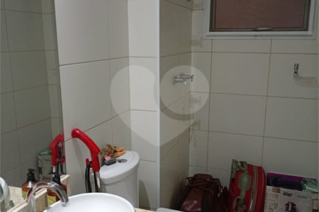 Apartamento à venda com 3 quartos, sendo 2 suítes,  em Loteamento Mogilar, Mogi das Cruzes, SP