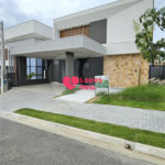 Casa à venda com 4 quartos, sendo 2 suítes, no condomínio Reserva Aruanã, São José dos Campos - SP