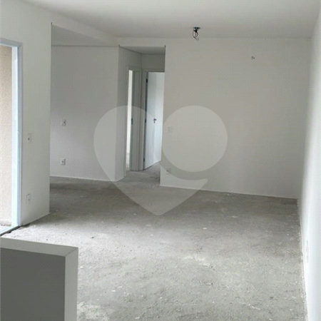 Apartamento à venda com 3 quartos, sendo 1 suíte,  em Vila Suzana, São Paulo, SP