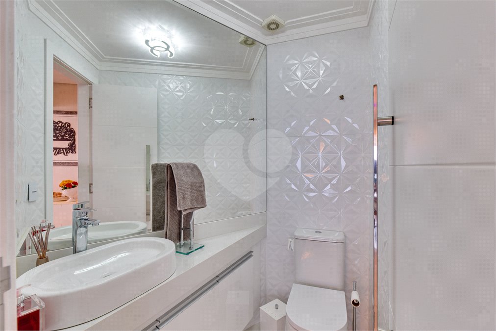 Apartamento à venda com 4 suítes em Vila Sofia, São Paulo, SP