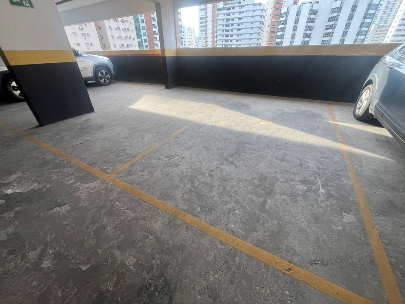 Sala Comercial para Locação Anual no Helbor Offices Santos | Moderna, Mobiliada e Pronta para Uso