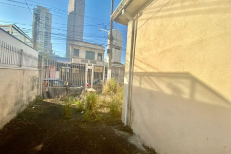 Sobrado à venda com 2 quartos em Vila Romana, São Paulo, SP