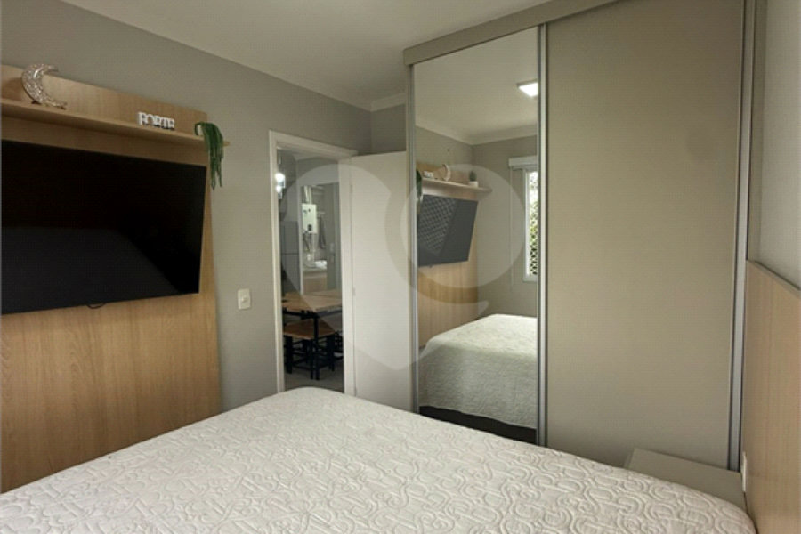 Apartamento à venda com 2 quartos em Parque Vitória, São Paulo, SP