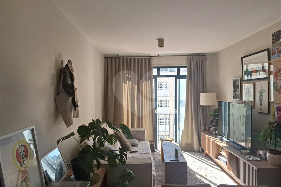 Apartamento à venda com 2 quartos em Vila Madalena, São Paulo, SP