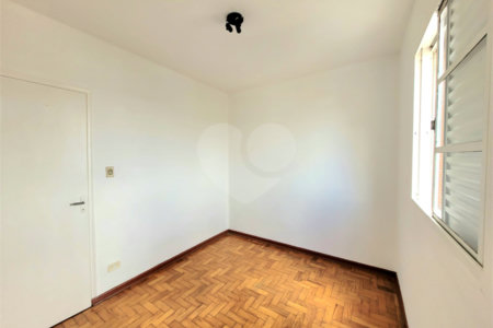 Apartamento à venda com 2 quartos em Vila São Geraldo, São Paulo, SP