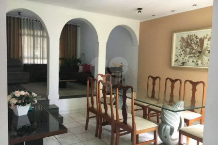 Casa à venda com 5 quartos, sendo 2 suítes, em Parque Ortolândia, Hortolândia, SP
