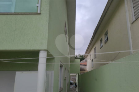Casa à venda com 2 suítes, em Cidade Nova Arujá, Arujá, SP
