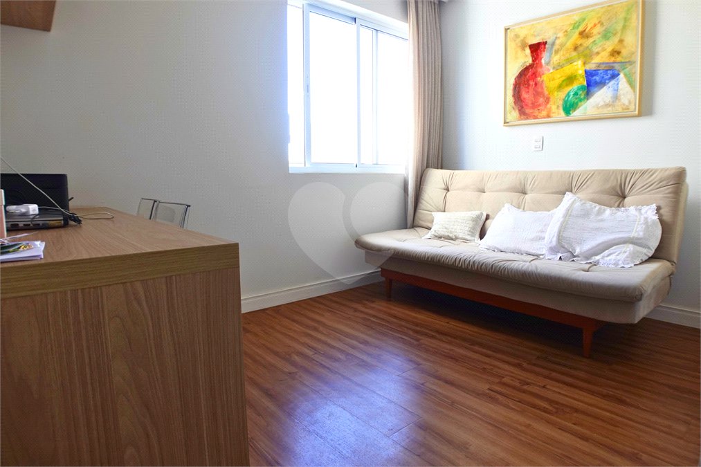 Apartamento à venda com 2 suítes em Santa Cecília, São Paulo, SP