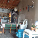 Casa à venda com 6 quartos, sendo 4 suítes, no condomínio Recanto dos Palmares, Atibaia - SP