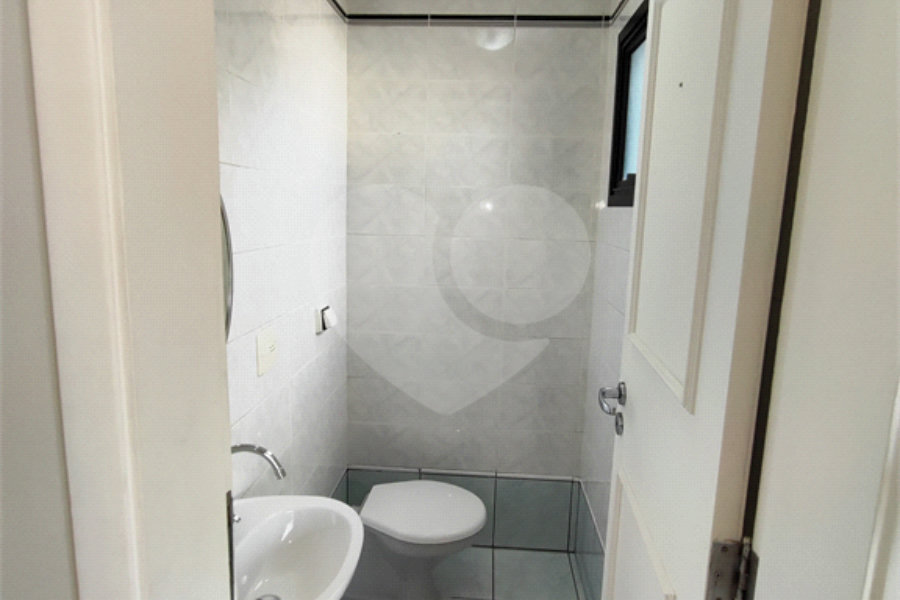 Apartamento à venda com 3 quartos, sendo 1 suíte,  em Vila Ester (zona Norte), São Paulo, SP