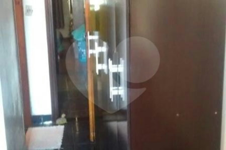 Casa à venda com 4 quartos, sendo 1 suíte, em Parque Vitória, São Paulo, SP