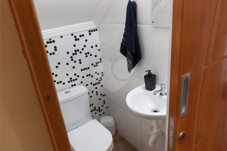 Casa à venda com 2 quartos no condomínio Vila Dionisia, São Paulo - SP