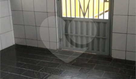 Apartamento à venda com 2 quartos em Cidade Tiradentes, São Paulo, SP